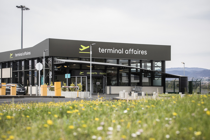 aviation d'affaires à l'aéroport de Clermont-Ferrand
